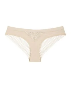 Slip Brésilien Triumph Aura Spotlight (Creamy Dream) 7 Slip Brésilien Triumph Aura Spotlight (Creamy Dream) -Aubade Lingerie Boutique slip bresilien triumph aura spotlight creamy dream 2