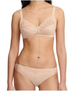 Slip Chantelle Every Curve (Beige Doré) -Aubade Lingerie Boutique slip chantelle every curve beige dore 3