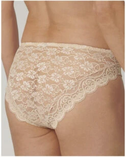 Slip échancré Triumph Amourette 300 (Peau) -Aubade Lingerie Boutique slip echancre triumph amourette 300 peau 1