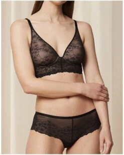 Soutien-gorge Coque Plunge Sans Armature Triumph Bright Spotlight (Noir) -Aubade Lingerie Boutique soutien gorge coque plunge sans armature triumph bright spotlight noir 2