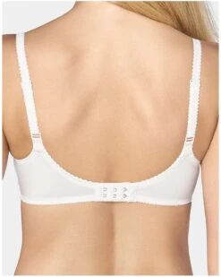 Triumph Soutien-gorge Emboîtant Romy 8 Triumph Soutien-gorge Emboîtant Romy -Aubade Lingerie Boutique triumph soutien gorge emboitant romy 2